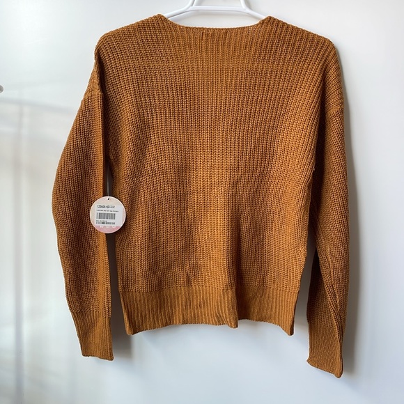 NWT cinnamon brown caramel gingerbread highlow knot front v neck cropped sweater - Picture 3 of 10